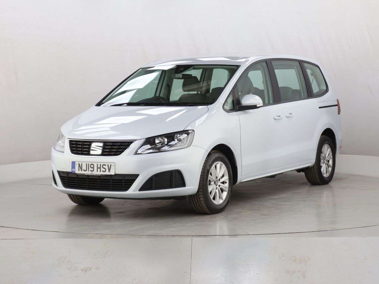 A 2019 SEAT ALHAMBRA 2.0 TDI Ecomotive S MPV 5dr Diesel Manual Euro 6 (s/s) (150 ps) A 2019 SEAT ALHAMBRA 2.0 TDI Ecomotive S MPV 5dr Diesel Manual Euro 6 (s/s) (150 ps)