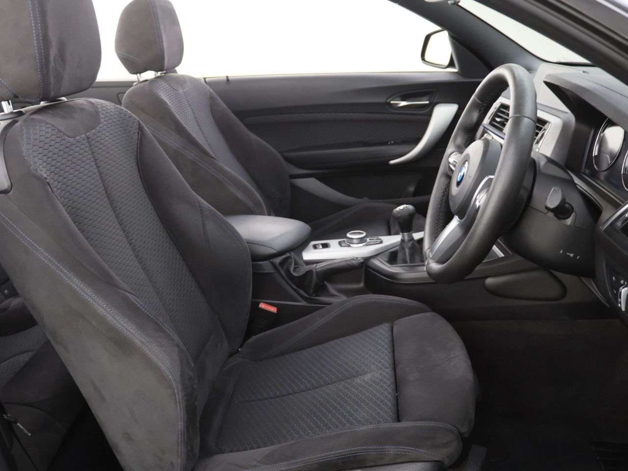2018 BMW 2 SERIES 2018 BMW 2 SERIES