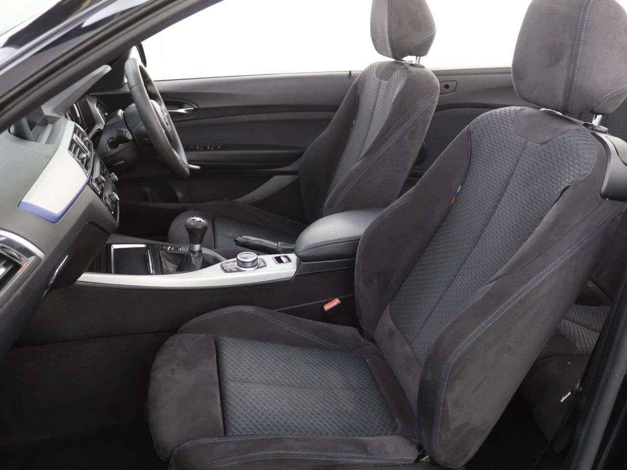 2018 BMW 2 SERIES 2018 BMW 2 SERIES