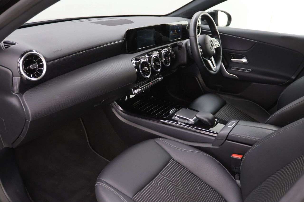 2022 MERCEDES-BENZ A CLASS 2022 MERCEDES-BENZ A CLASS