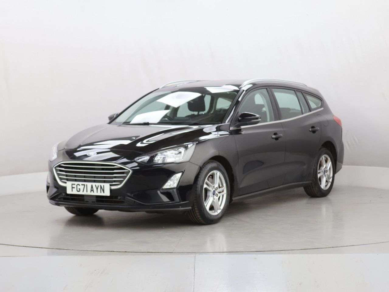 A 2021 FORD FOCUS 1.0T EcoBoost Zetec Edition Estate 5dr Petrol Manual Euro 6 (s/s) (125 ps) A 2021 FORD FOCUS 1.0T EcoBoost Zetec Edition Estate 5dr Petrol Manual Euro 6 (s/s) (125 ps)