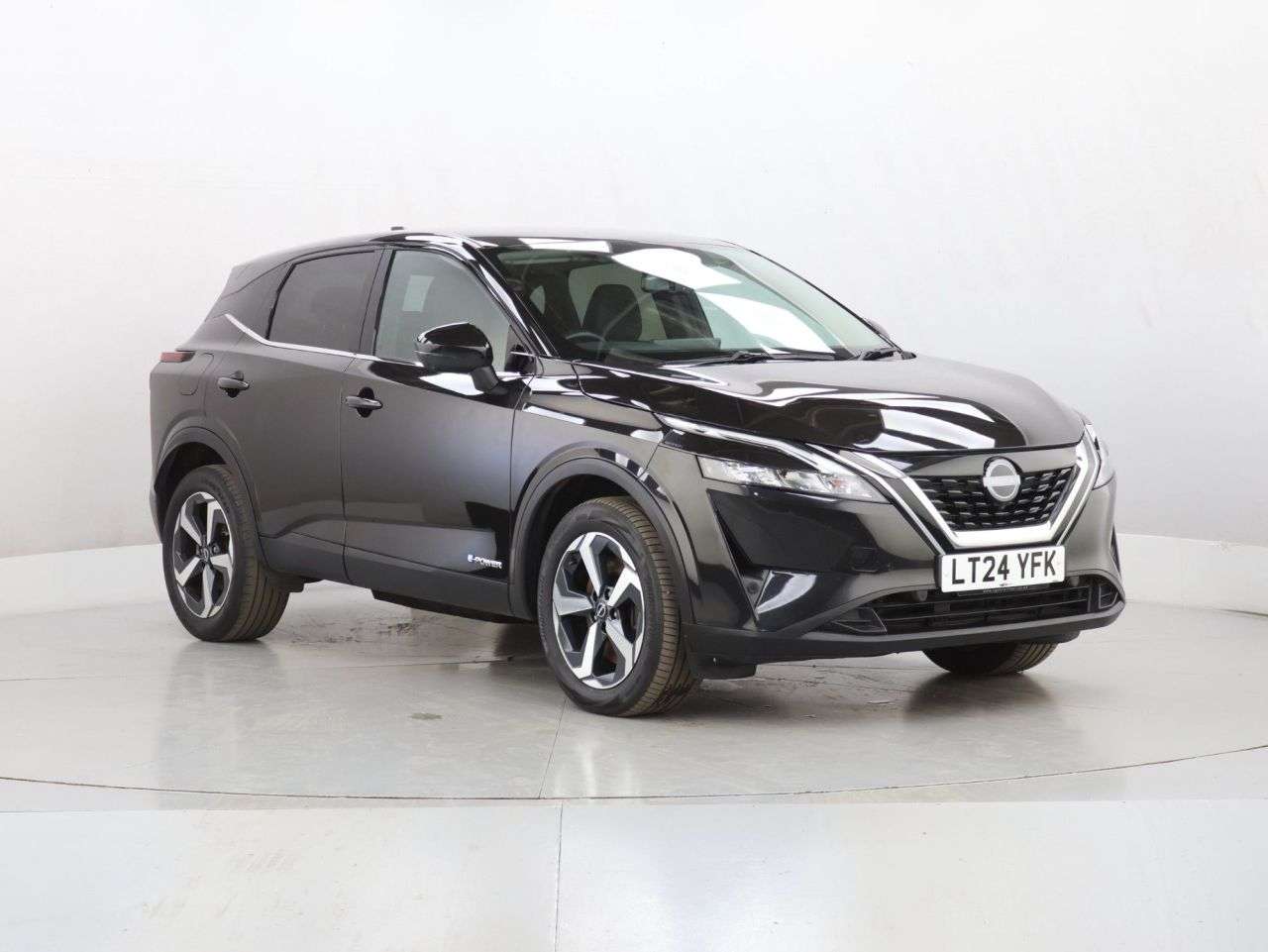 A 2024 NISSAN QASHQAI 1.5 h e-POWER N-Connecta SUV 5dr Petrol Hybrid Auto Euro 6 (s/s) (190 ps) A 2024 NISSAN QASHQAI 1.5 h e-POWER N-Connecta SUV 5dr Petrol Hybrid Auto Euro 6 (s/s) (190 ps)