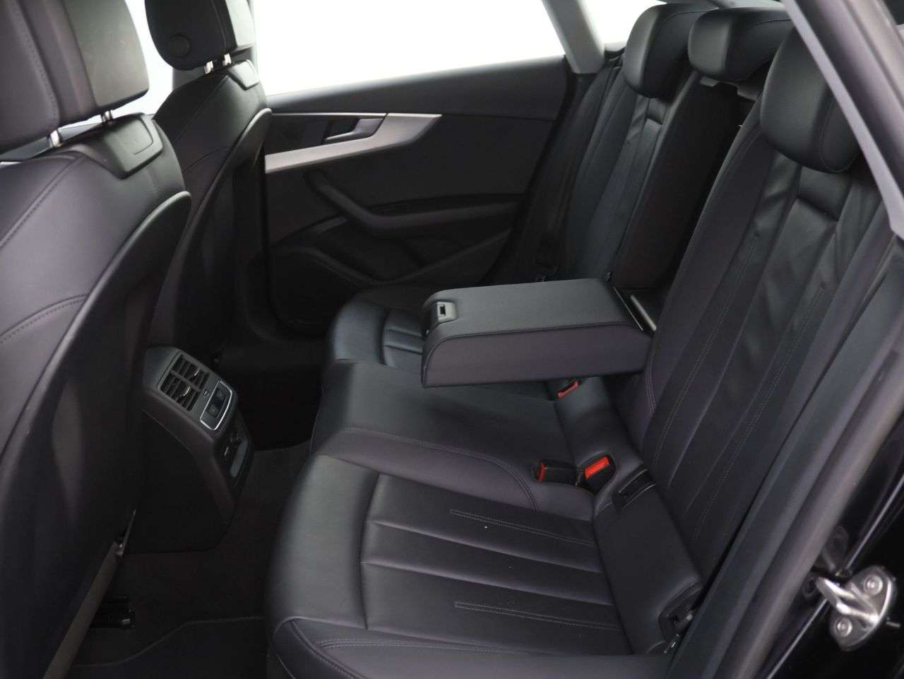 2022 AUDI A5 2022 AUDI A5