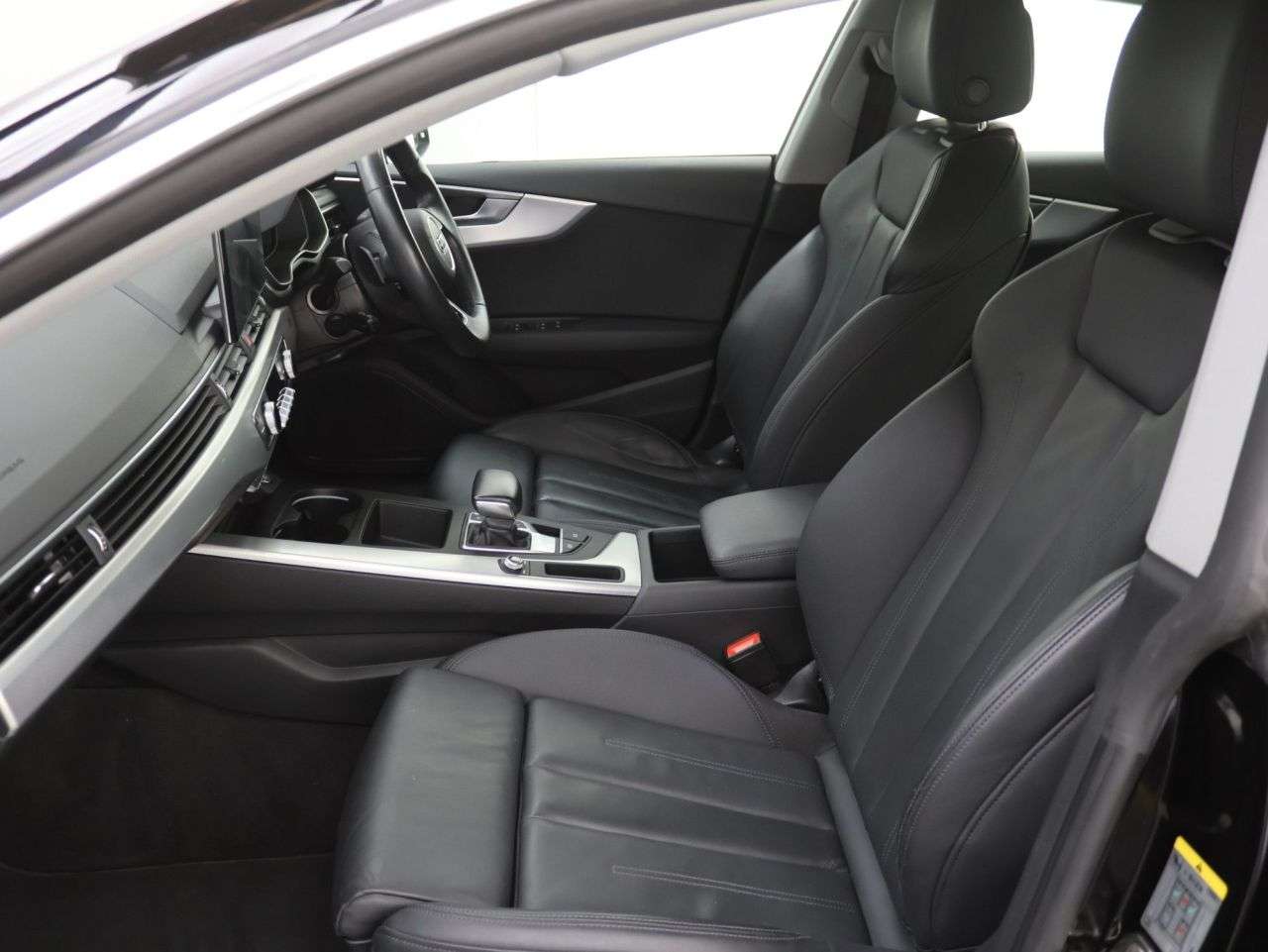 2022 AUDI A5 2022 AUDI A5
