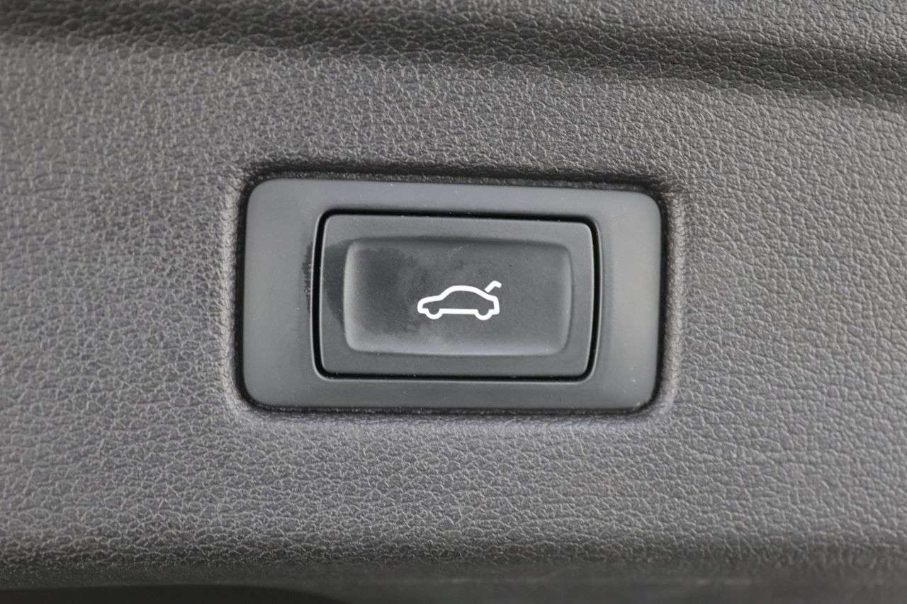 2022 AUDI A5 2022 AUDI A5