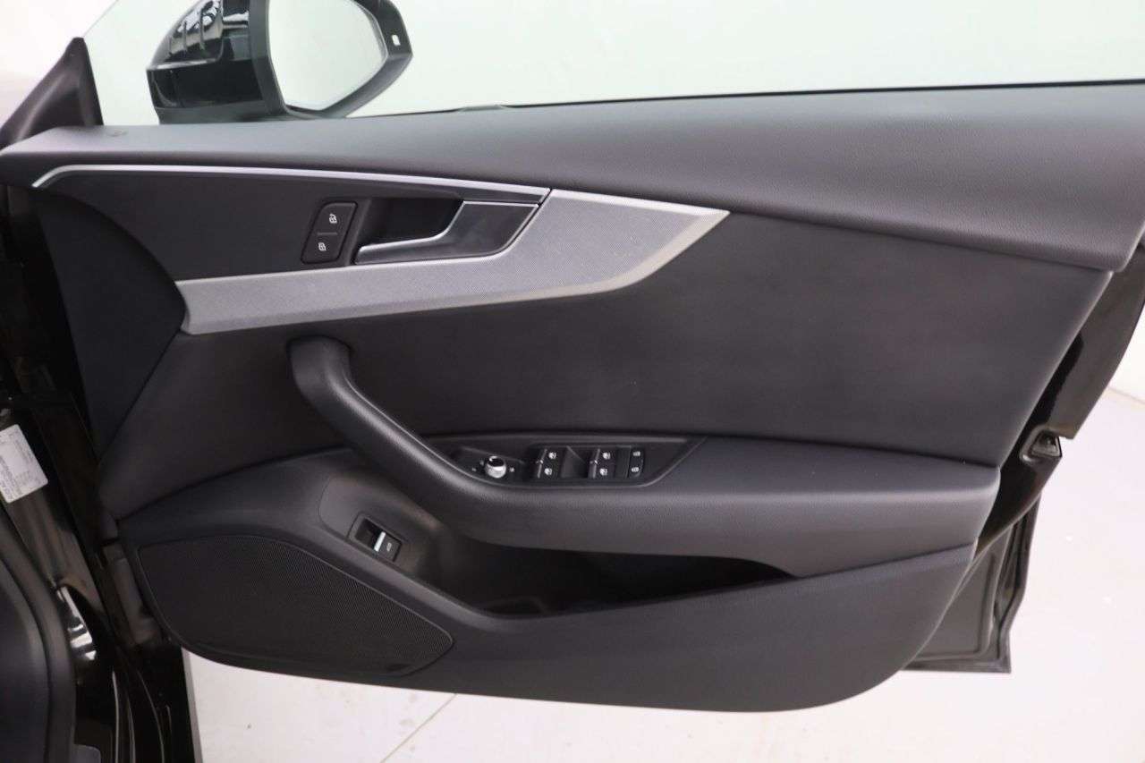 2022 AUDI A5 2022 AUDI A5