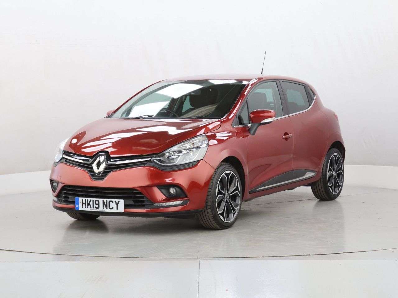 2019 RENAULT CLIO 2019 RENAULT CLIO
