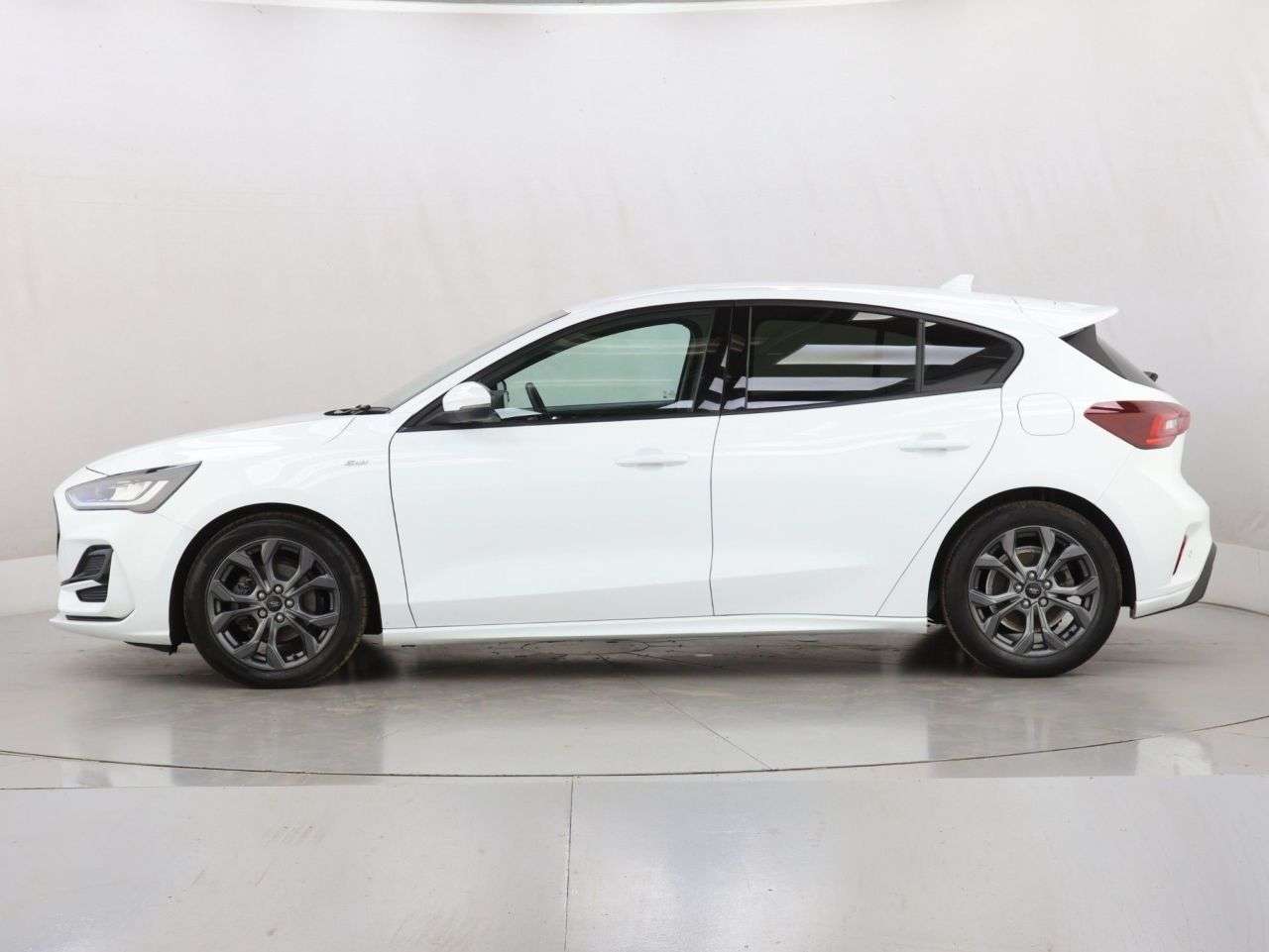 2024 FORD FOCUS 2024 FORD FOCUS