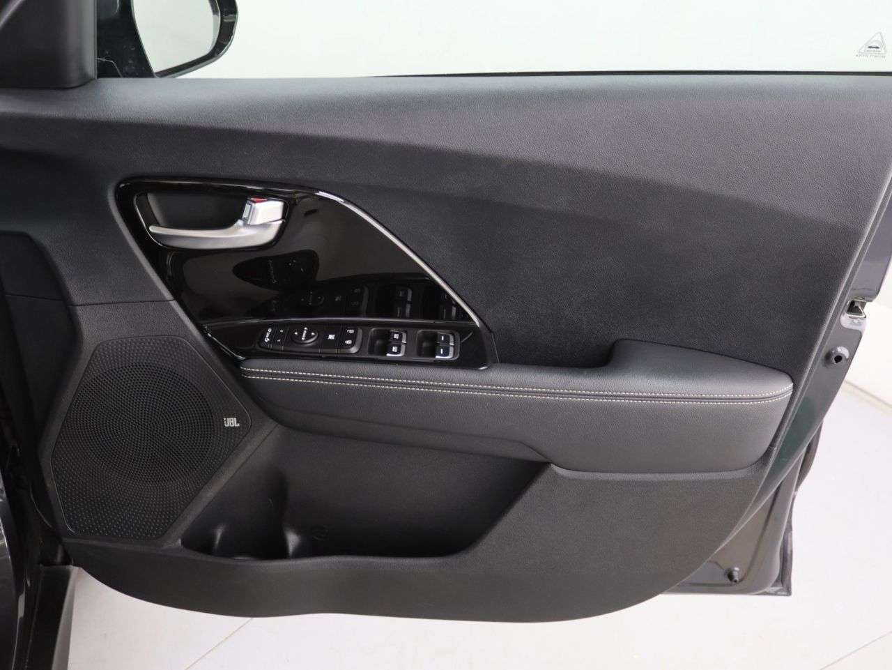 2020 KIA NIRO 2020 KIA NIRO