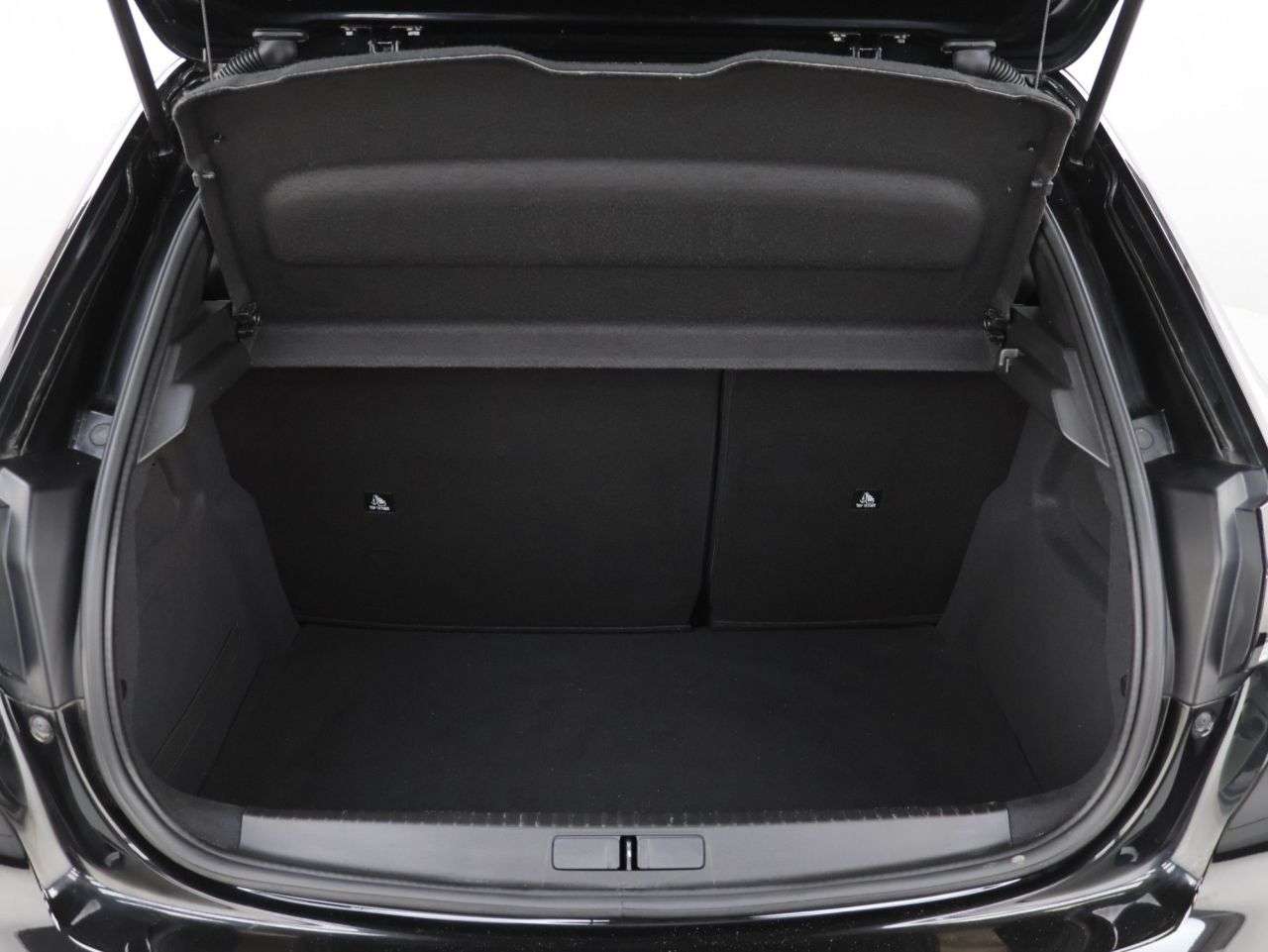 2022 PEUGEOT 208 2022 PEUGEOT 208