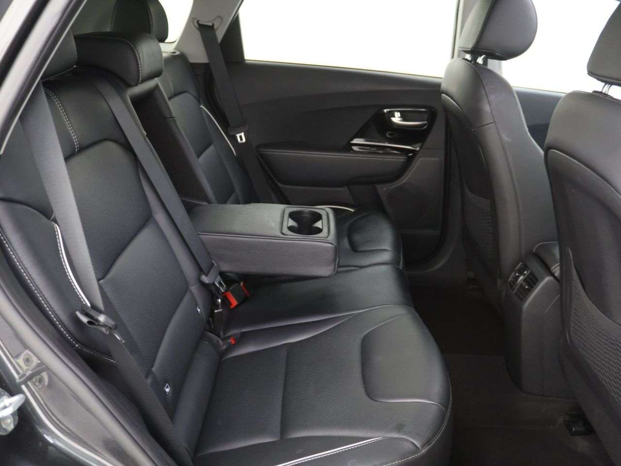 2021 KIA NIRO 2021 KIA NIRO