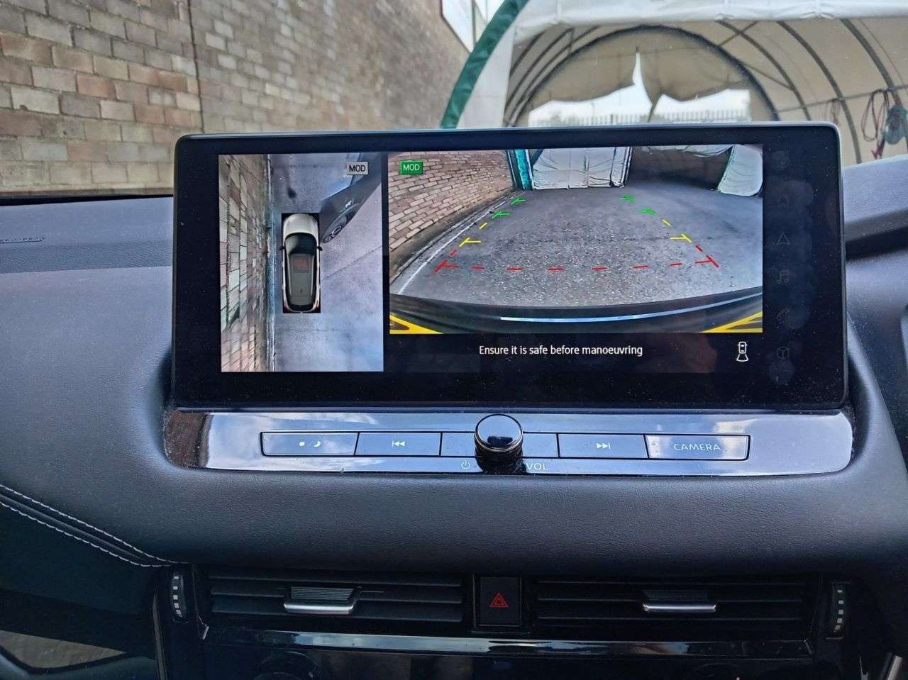 A 2023 NISSAN QASHQAI 1.3 DIG-T MHEV N-Connecta SUV 5dr Petrol Hybrid Manual Euro 6 (s/s) (140 ps A 2023 NISSAN QASHQAI 1.3 DIG-T MHEV N-Connecta SUV 5dr Petrol Hybrid Manual Euro 6 (s/s) (140 ps