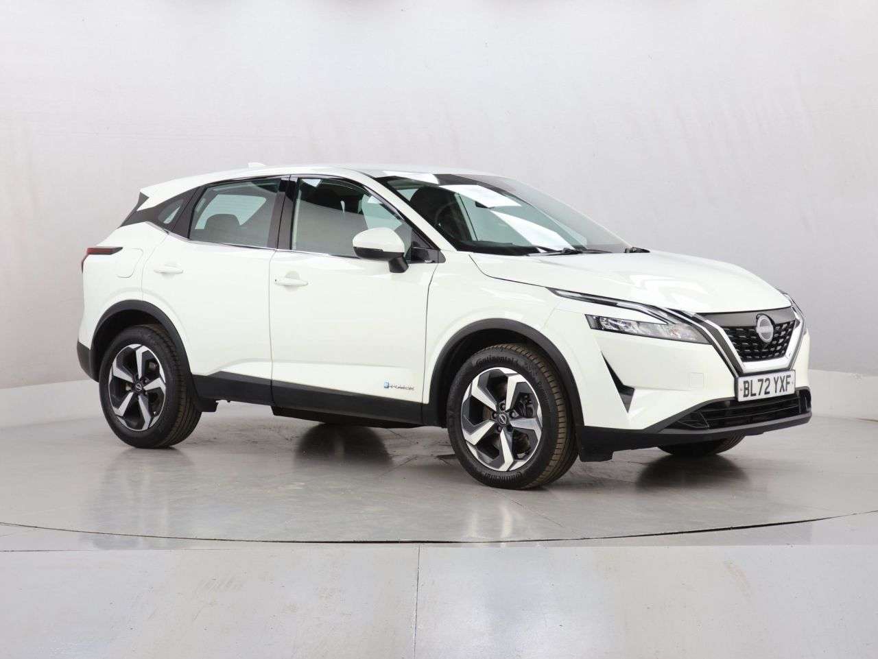 A 2022 NISSAN QASHQAI 1.5 h e-POWER Acenta Premium SUV 5dr Petrol Hybrid Auto Euro 6 (s/s) (190 p A 2022 NISSAN QASHQAI 1.5 h e-POWER Acenta Premium SUV 5dr Petrol Hybrid Auto Euro 6 (s/s) (190 p