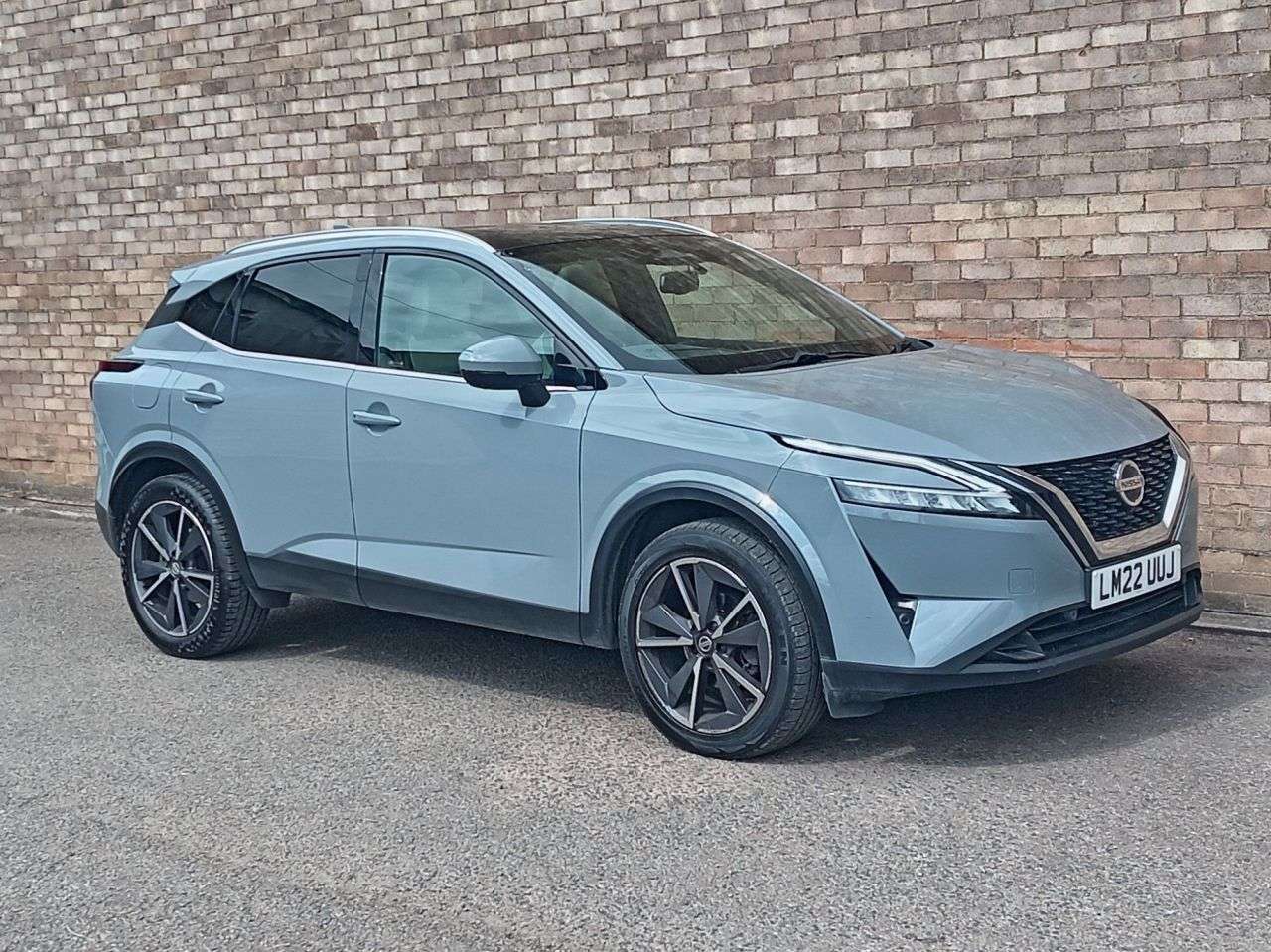 A 2022 NISSAN QASHQAI 1.3 DIG-T MHEV Tekna SUV 5dr Petrol Hybrid XTRON Euro 6 (s/s) (158 ps) A 2022 NISSAN QASHQAI 1.3 DIG-T MHEV Tekna SUV 5dr Petrol Hybrid XTRON Euro 6 (s/s) (158 ps)