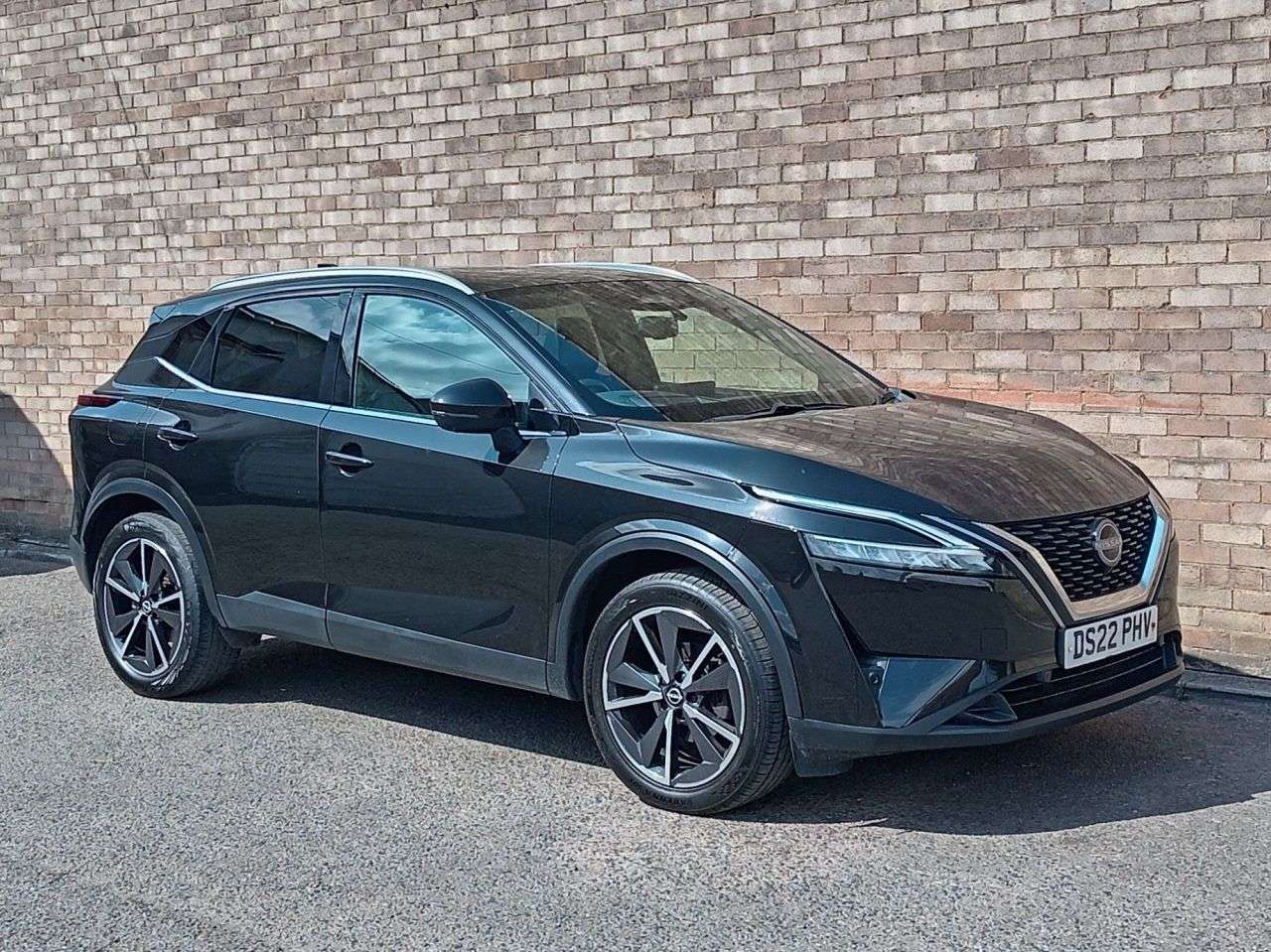 A 2022 NISSAN QASHQAI 1.3 DIG-T MHEV Tekna SUV 5dr Petrol Hybrid XTRON Euro 6 (s/s) (158 ps) A 2022 NISSAN QASHQAI 1.3 DIG-T MHEV Tekna SUV 5dr Petrol Hybrid XTRON Euro 6 (s/s) (158 ps)
