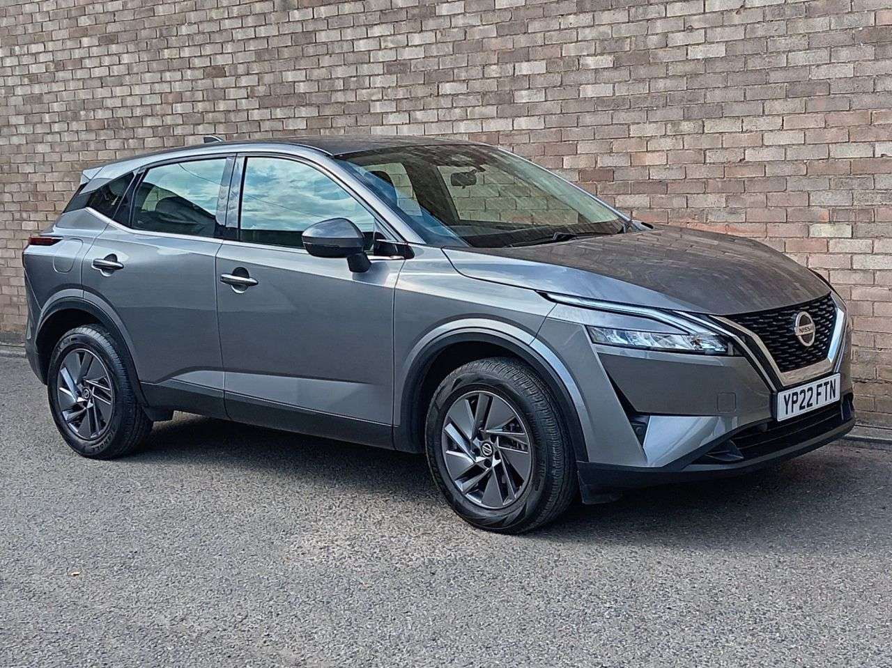 A 2022 NISSAN QASHQAI 1.3 DIG-T MHEV Acenta Premium SUV 5dr Petrol Hybrid XTRON Euro 6 (s/s) (158 A 2022 NISSAN QASHQAI 1.3 DIG-T MHEV Acenta Premium SUV 5dr Petrol Hybrid XTRON Euro 6 (s/s) (158