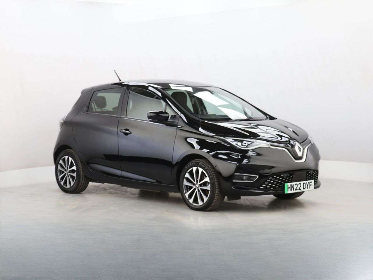 A 2022 RENAULT ZOE R135 EV50 52kWh GT Line + Hatchback 5dr Electric Auto (Rapid Charge) (134 b A 2022 RENAULT ZOE R135 EV50 52kWh GT Line + Hatchback 5dr Electric Auto (Rapid Charge) (134 b