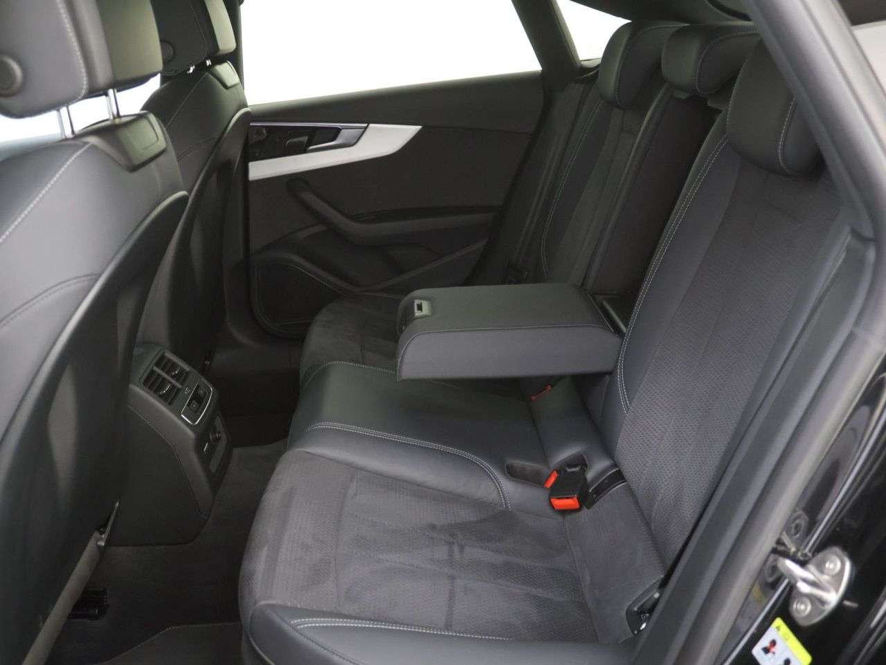 2022 AUDI A5 2022 AUDI A5