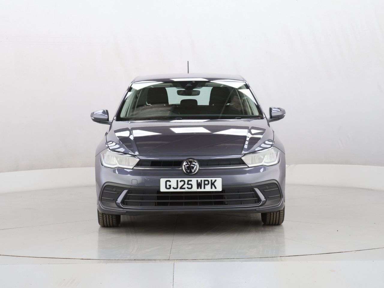 A 2025 VOLKSWAGEN POLO 1.0 EVO Life Hatchback 5dr Petrol Manual Euro 6 (s/s) (80 ps) A 2025 VOLKSWAGEN POLO 1.0 EVO Life Hatchback 5dr Petrol Manual Euro 6 (s/s) (80 ps)