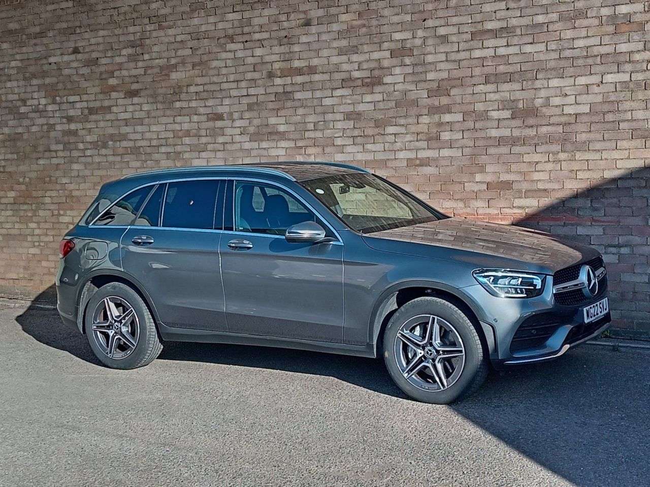 A 2022 MERCEDES-BENZ GLC CLASS 2.0 GLC300h MHEV AMG Line SUV 5dr Petrol Hybrid G-Tronic+ 4MATIC Euro 6 (s/ A 2022 MERCEDES-BENZ GLC CLASS 2.0 GLC300h MHEV AMG Line SUV 5dr Petrol Hybrid G-Tronic+ 4MATIC Euro 6 (s/