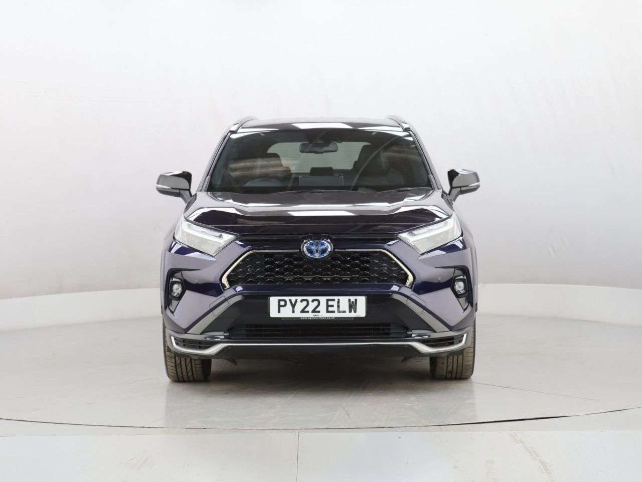 A 2022 TOYOTA RAV4 2.5 VVT 18.1kWh Dynamic SUV 5dr Petrol Plug-in Hybrid CVT 4WD Euro 6 (s/s) A 2022 TOYOTA RAV4 2.5 VVT 18.1kWh Dynamic SUV 5dr Petrol Plug-in Hybrid CVT 4WD Euro 6 (s/s)