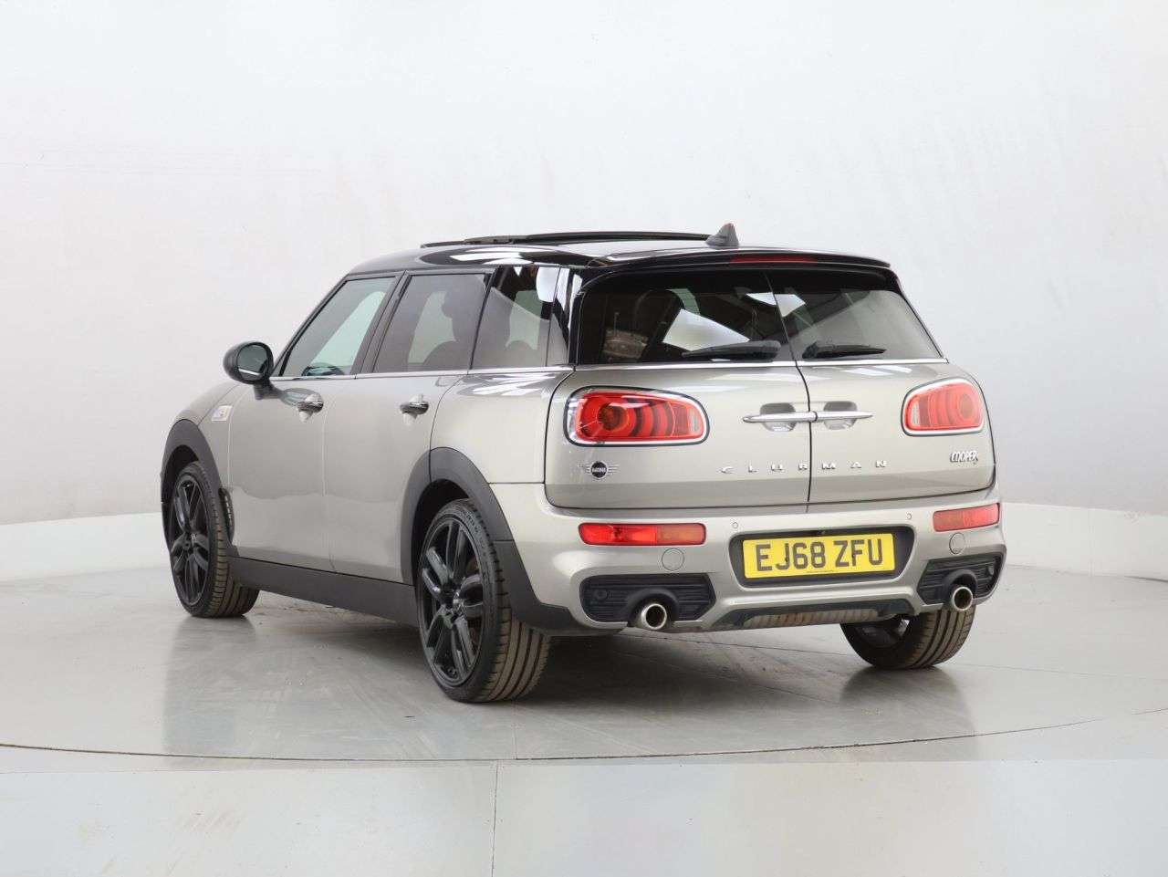 2018 MINI CLUBMAN 2018 MINI CLUBMAN