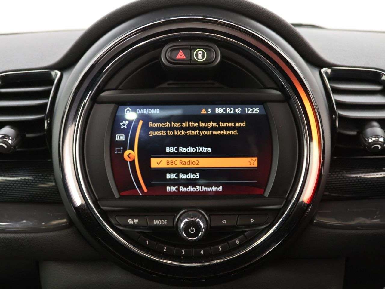 2018 MINI CLUBMAN 2018 MINI CLUBMAN