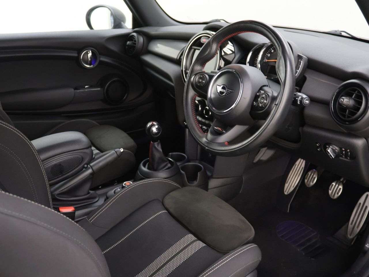 2019 MINI HATCH 2019 MINI HATCH