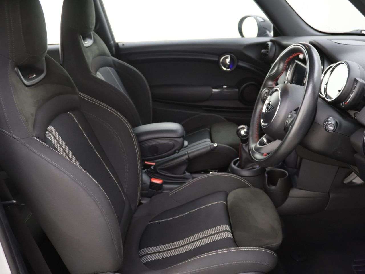 2019 MINI HATCH 2019 MINI HATCH