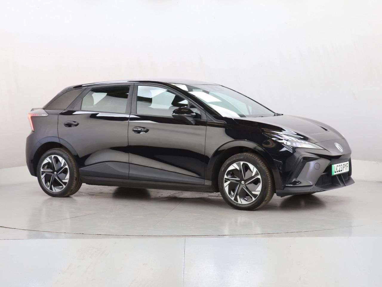 A 2023 MG MG 4 64kWh SE Long Range Hatchback 5dr Electric Auto (203 ps) A 2023 MG MG 4 64kWh SE Long Range Hatchback 5dr Electric Auto (203 ps)