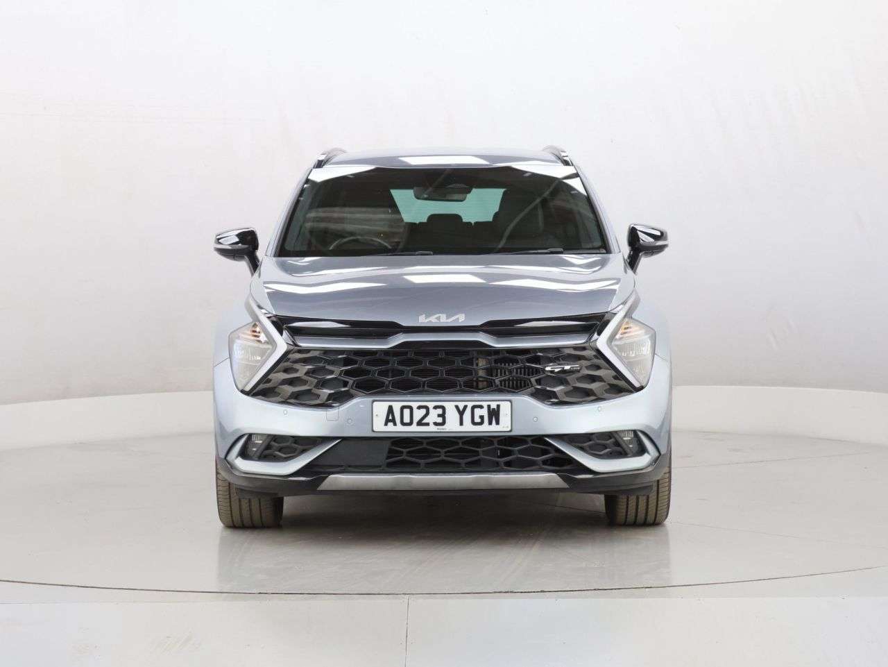 A 2023 KIA SPORTAGE 1.6 T-GDi 13.8kWh GT-Line SUV 5dr Petrol Plug-in Hybrid Auto AWD Euro 6 (s/ A 2023 KIA SPORTAGE 1.6 T-GDi 13.8kWh GT-Line SUV 5dr Petrol Plug-in Hybrid Auto AWD Euro 6 (s/