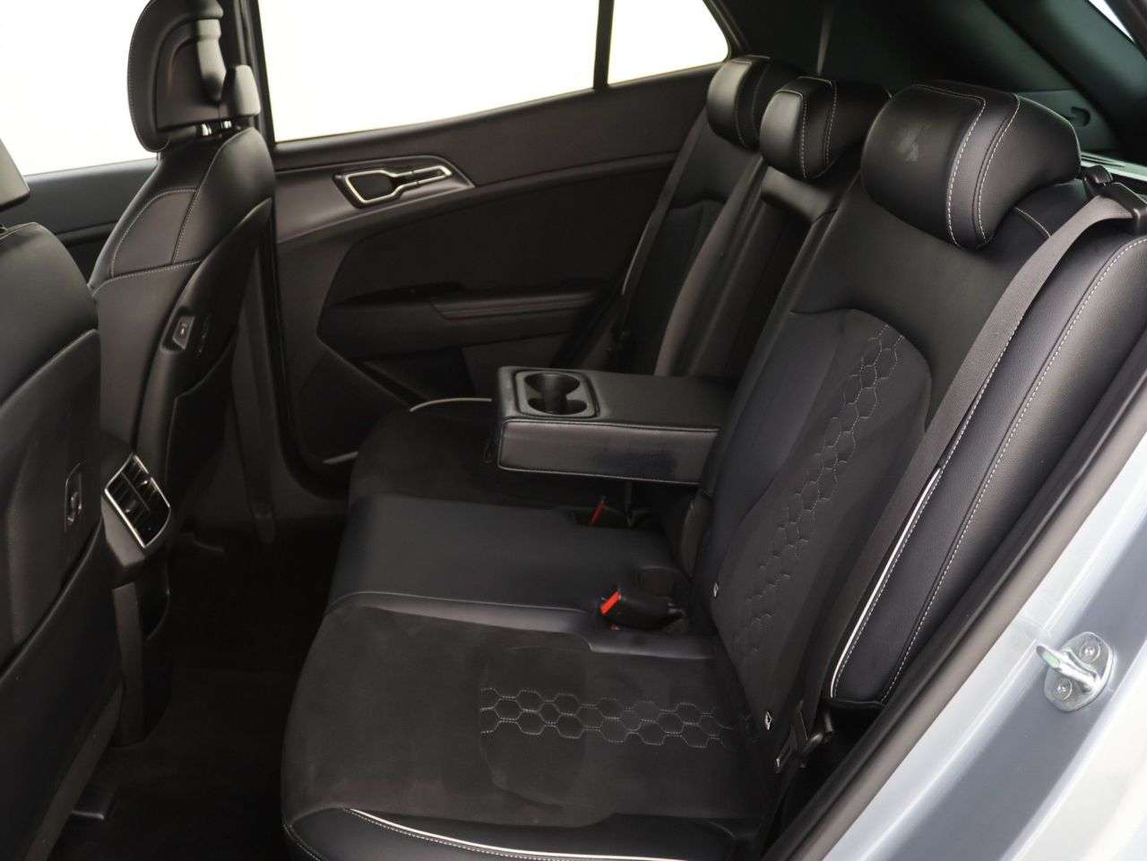 2023 KIA SPORTAGE 2023 KIA SPORTAGE