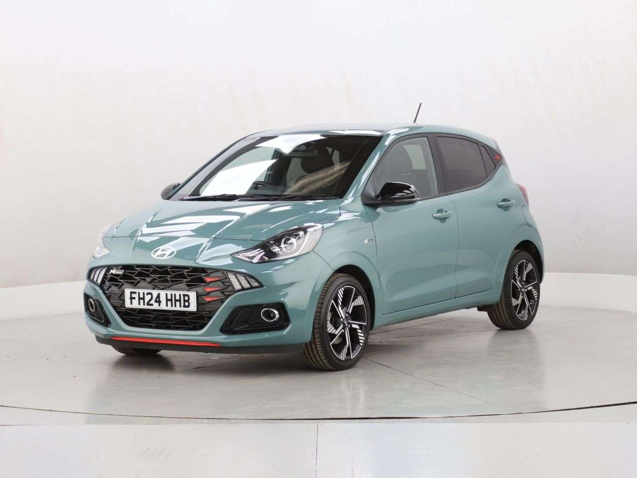 2024 HYUNDAI I10 2024 HYUNDAI I10