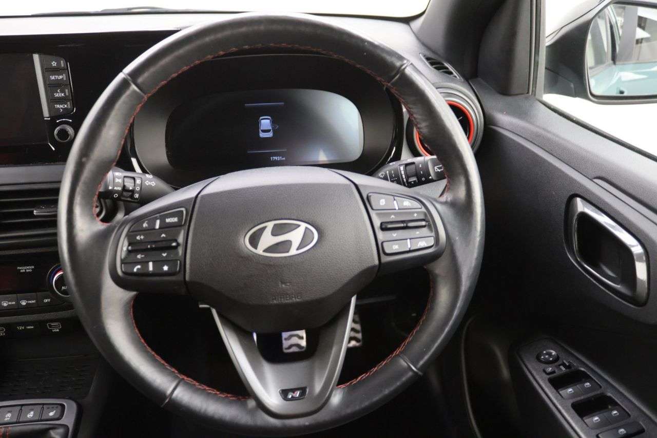 2024 HYUNDAI I10 2024 HYUNDAI I10