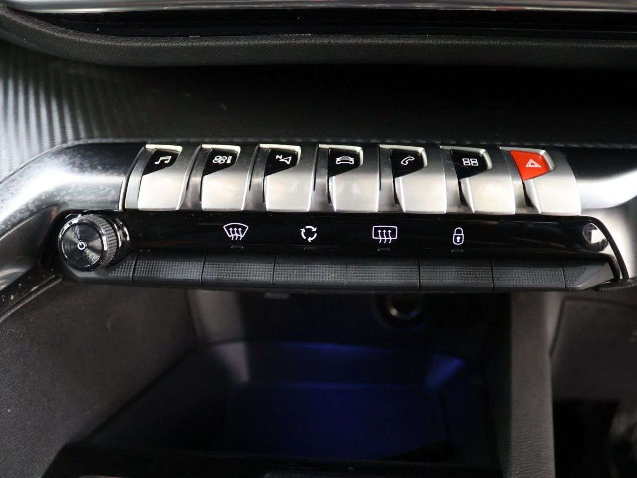 2024 PEUGEOT 5008 2024 PEUGEOT 5008