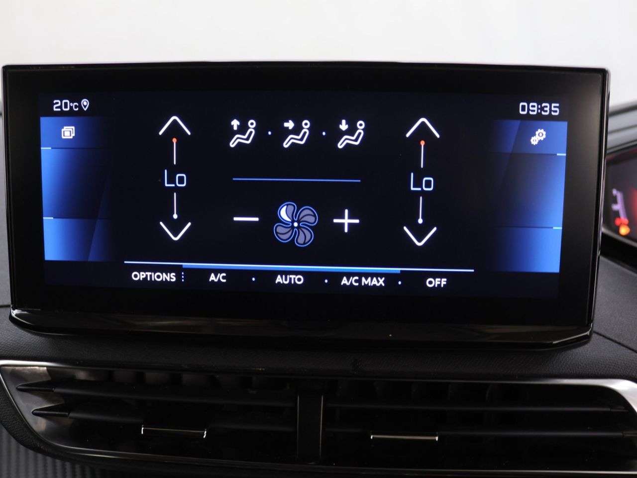 2024 PEUGEOT 5008 2024 PEUGEOT 5008