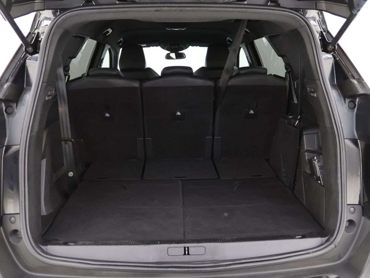 2024 PEUGEOT 5008 2024 PEUGEOT 5008