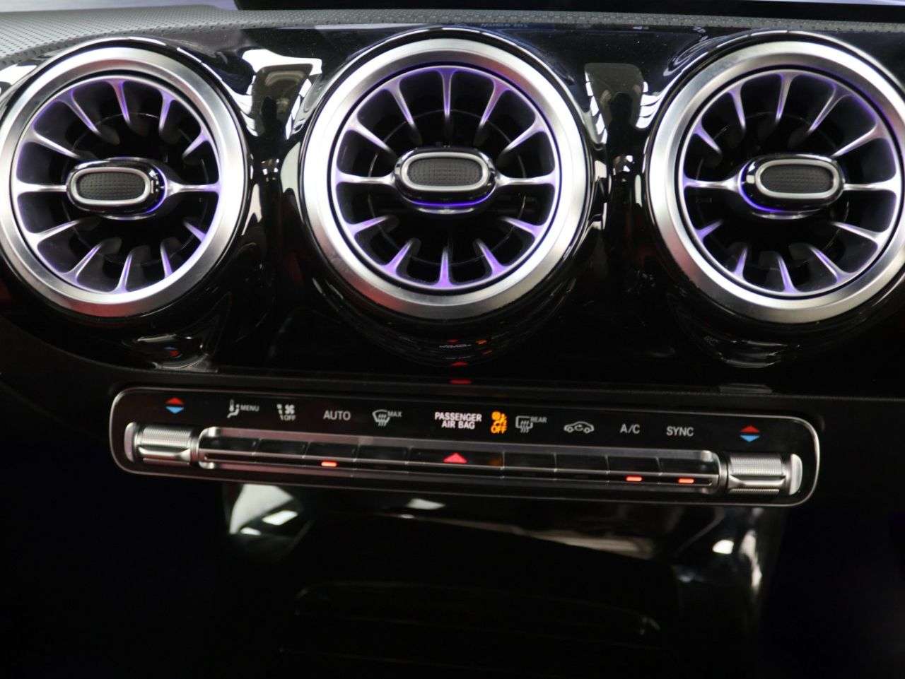 2021 MERCEDES-BENZ CLA CLASS 2021 MERCEDES-BENZ CLA CLASS