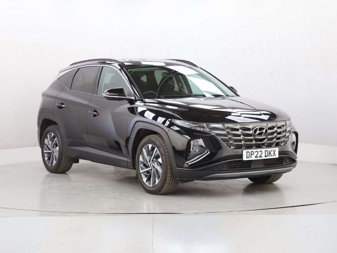 A 2022 HYUNDAI TUCSON 1.6 T-GDi Premium SUV 5dr Petrol Manual Euro 6 (s/s) (150 ps) A 2022 HYUNDAI TUCSON 1.6 T-GDi Premium SUV 5dr Petrol Manual Euro 6 (s/s) (150 ps)