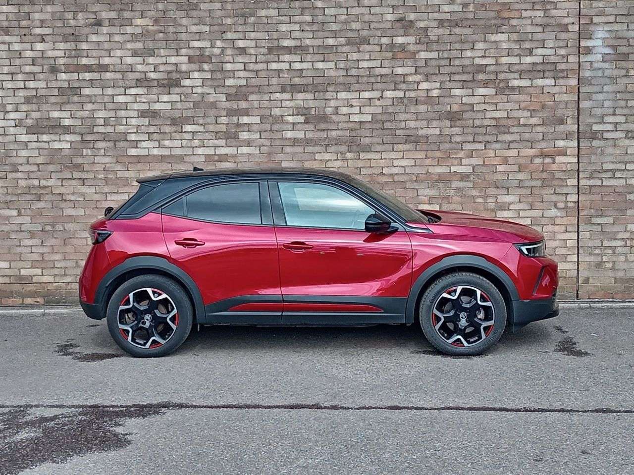 A 2023 VAUXHALL MOKKA ELECTRIC 50kWh GS SUV 5dr Electric Auto (136 ps) A 2023 VAUXHALL MOKKA ELECTRIC 50kWh GS SUV 5dr Electric Auto (136 ps)