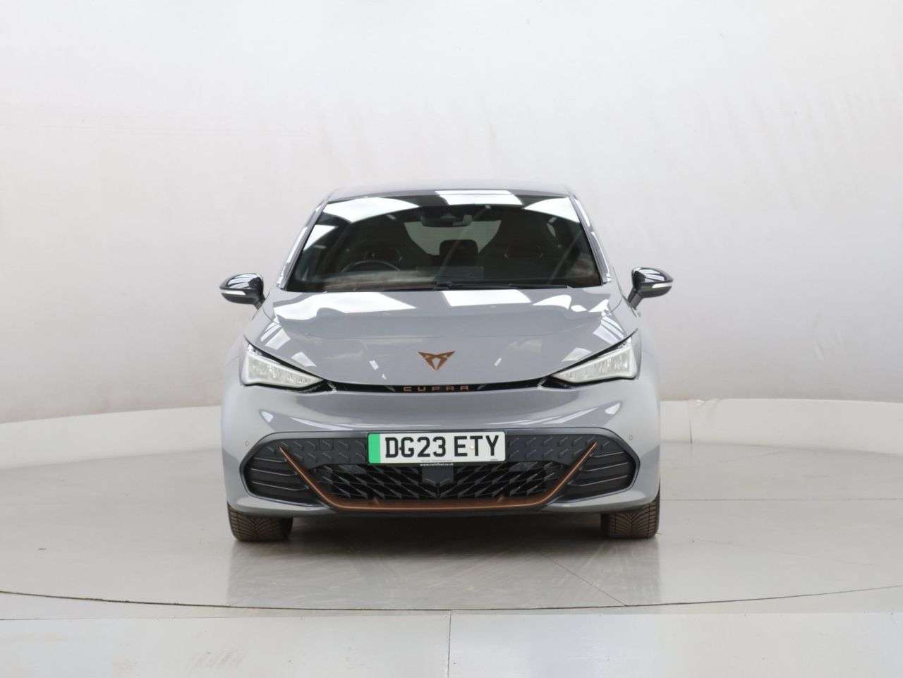 A 2023 CUPRA BORN 58kWh V2 Hatchback 5dr Electric Auto (204 ps) A 2023 CUPRA BORN 58kWh V2 Hatchback 5dr Electric Auto (204 ps)