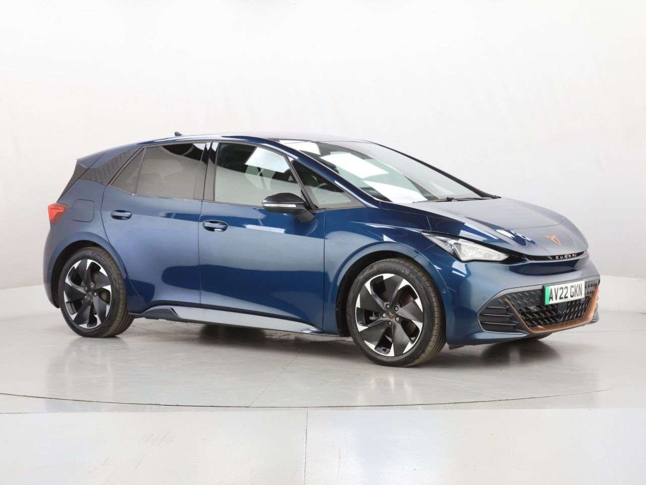 A 2022 CUPRA BORN 58kWh V2 Hatchback 5dr Electric Auto (204 ps) A 2022 CUPRA BORN 58kWh V2 Hatchback 5dr Electric Auto (204 ps)