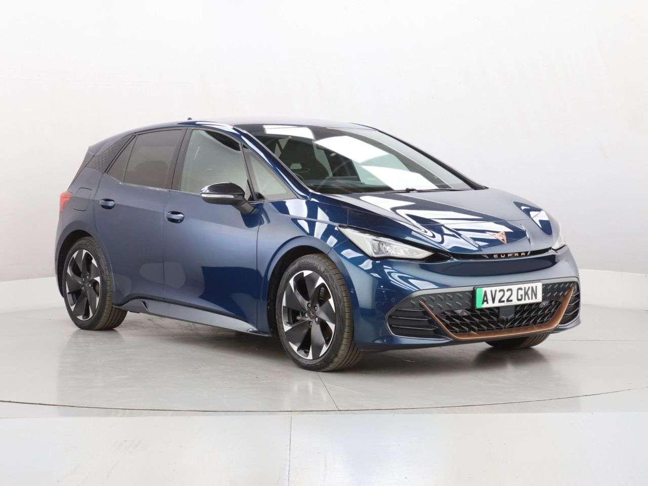 A 2022 CUPRA BORN 58kWh V2 Hatchback 5dr Electric Auto (204 ps) A 2022 CUPRA BORN 58kWh V2 Hatchback 5dr Electric Auto (204 ps)
