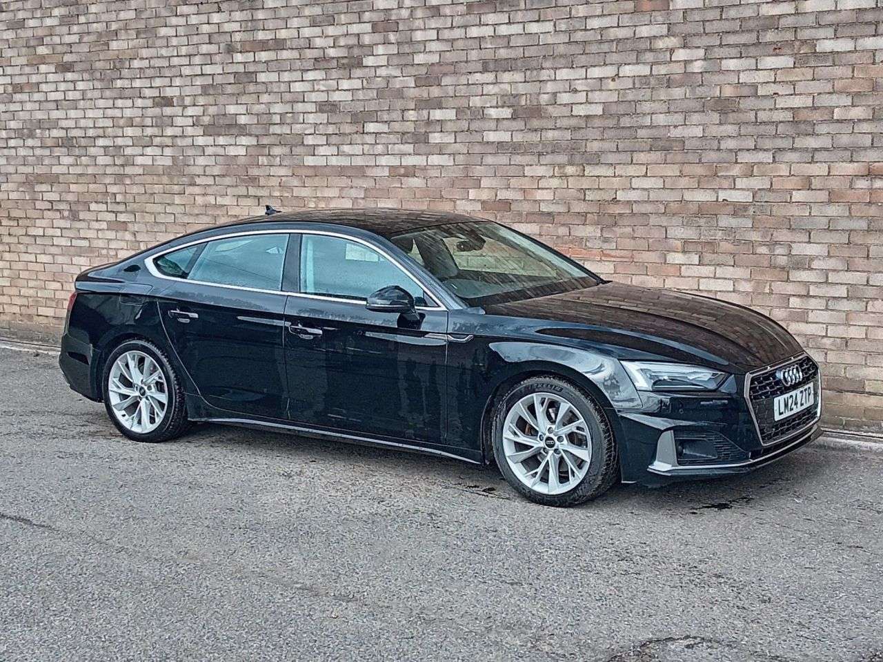 A 2024 AUDI A5 2.0 TFSI 35 Sport Sportback 5dr Petrol S Tronic Euro 6 (s/s) (150 ps) A 2024 AUDI A5 2.0 TFSI 35 Sport Sportback 5dr Petrol S Tronic Euro 6 (s/s) (150 ps)