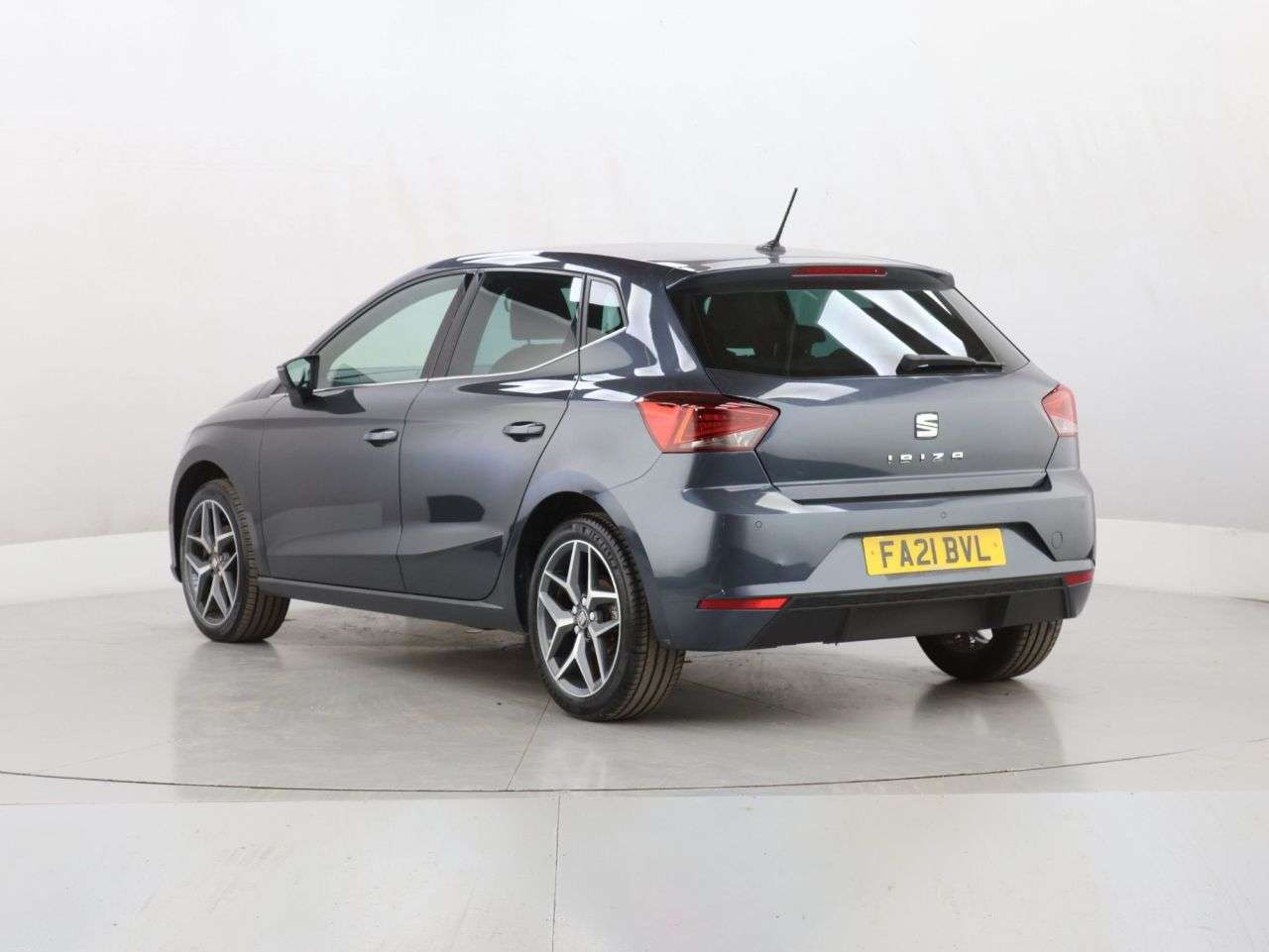 2021 SEAT IBIZA 2021 SEAT IBIZA