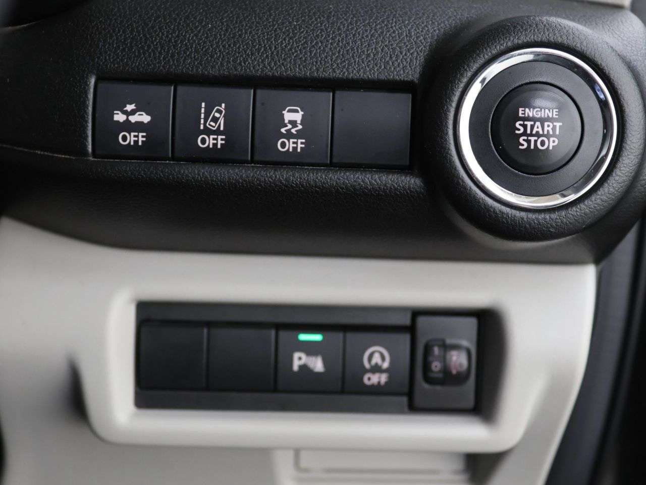 2025 SUZUKI SWIFT 2025 SUZUKI SWIFT