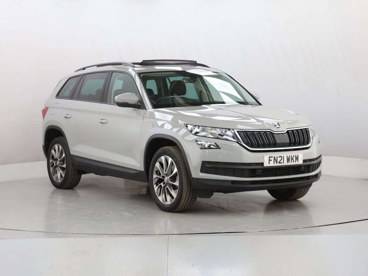 A 2021 SKODA KODIAQ 1.5 TSI ACT SE Drive SUV 5dr Petrol Manual Euro 6 (s/s) (7 Seat) (150 ps) A 2021 SKODA KODIAQ 1.5 TSI ACT SE Drive SUV 5dr Petrol Manual Euro 6 (s/s) (7 Seat) (150 ps)