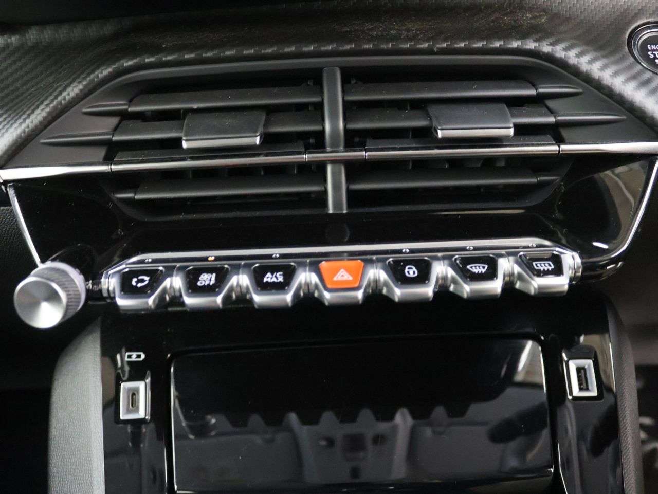2022 PEUGEOT 208 2022 PEUGEOT 208