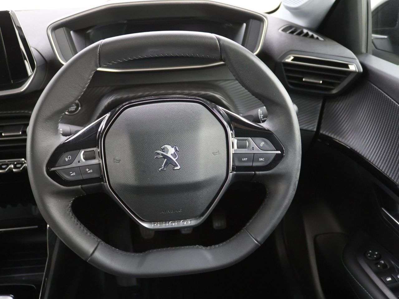 2022 PEUGEOT 208 2022 PEUGEOT 208