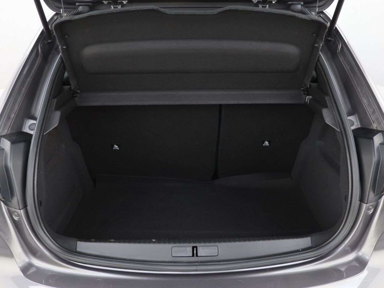 2022 PEUGEOT 208 2022 PEUGEOT 208